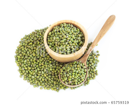 Closeup mung beans seeds in wooden bowl on white 65759319
