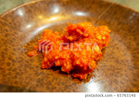 Grilled beef paste 65763148