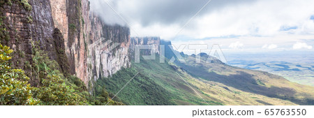 Mount Roraima banner web, Venezuela, South Mount Roraima banner web, Venezuela, South 65763550