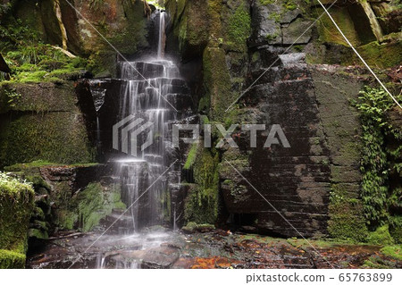 青葉瀑布 青葉瀑布 65763899