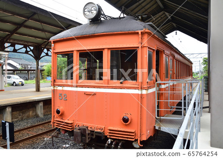 View from the train window of the Ichibata Electric Railway Kitamatsue Line, from Izumoshi Station to Kawato Station and the Taisha Line 65764254