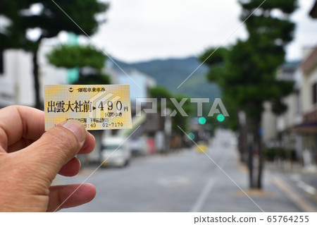 View from the train window of the Ichibata Electric Railway Kitamatsue Line, from Izumoshi Station to Kawato Station and the Taisha Line 65764255