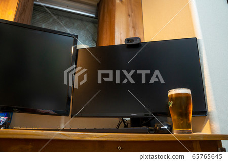 Online drinking party Online drinking party 65765645