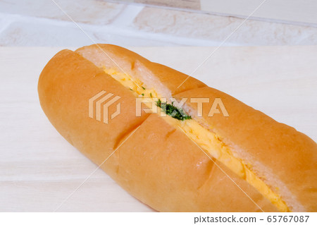 Rolled egg Egg roll Egged bread Egged bread Western food bakery Rolled egg Egg roll Egged bread Egged bread Western food bakery 65767087