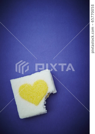 Korean Mochi Confectionery Heart-colored Mochi Baeksorgi Korean Mochi Confectionery Heart-colored Mochi Baeksorgi 65770058