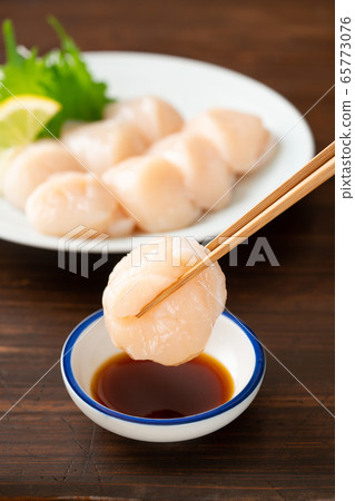 扇貝扇貝蘸醬油 65773076