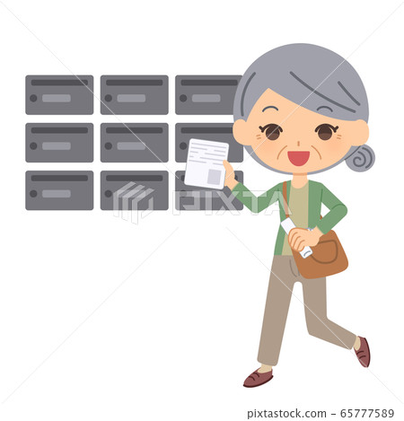 Senior woman posting 65777589