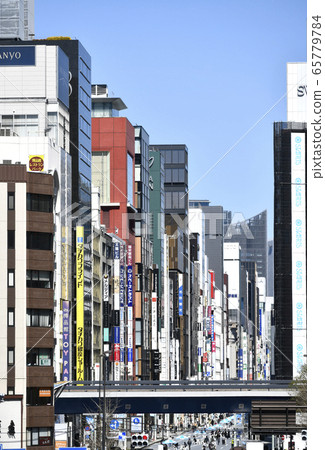 日本東京銀座（行人天堂）的東京城市景觀= 3月20日 65779784