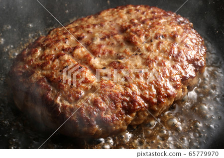hamburger hamburger 65779970
