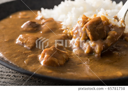 豬肉燉咖哩 65781738