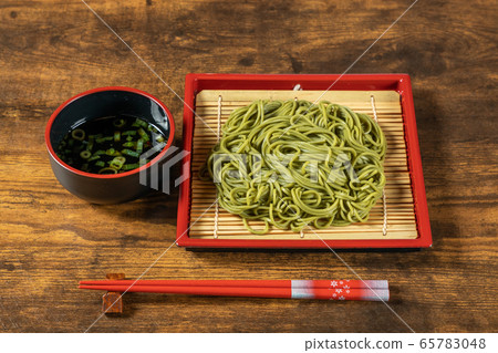 Newly made soba Newly made raw soba Japanese foods Newly made soba Newly made raw soba Japanese foods 65783048