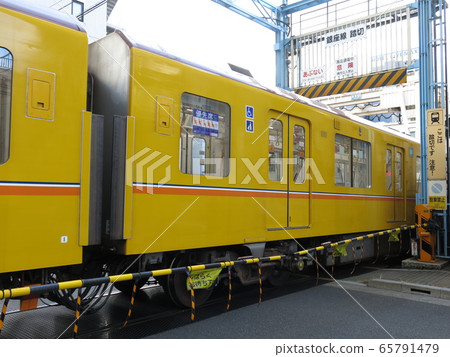 Tokyo Metro Ginza Line Crossing In Front Of Stock Photo