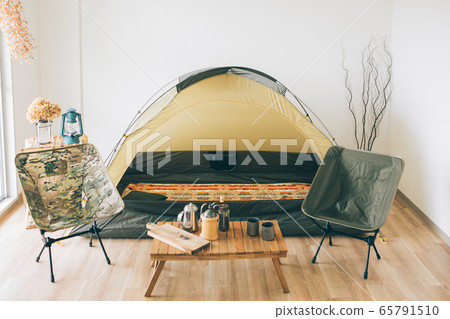 House camp House camp 65791510