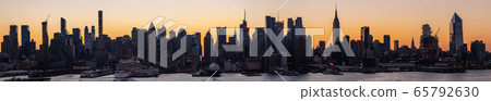 New York Manhattan Great Panorama at dusk 65792630
