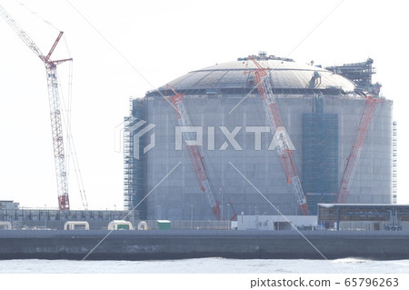 氣罐建設日立LNG接收站 氣罐建設日立LNG接收站 65796263