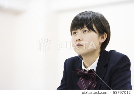 女孩，初中生和高中生的形象 65797012