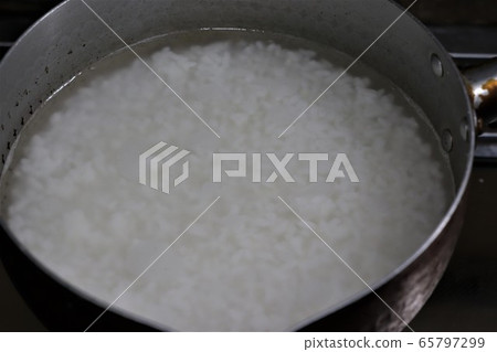 粥(鍋粥煮冷飯) 粥(鍋粥煮冷飯) 65797299