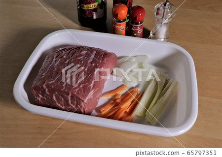 自製咸牛肉(食品) 自製咸牛肉(食品) 65797351