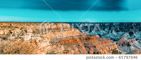 Amazing natural geological formation - Grand 65797846