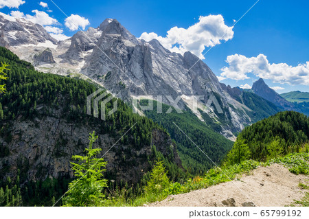 Alpine landscape in the Dolomites, Italy. Glacier Alpine landscape in the Dolomites, Italy. Glacier 65799192