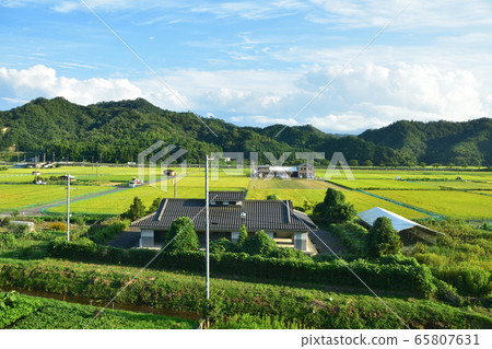 Sanin Main Line train window scenery Sanin Main Line train window scenery 65807631