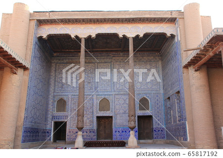 Kuhuna Alta of Ichan Kara 65817192