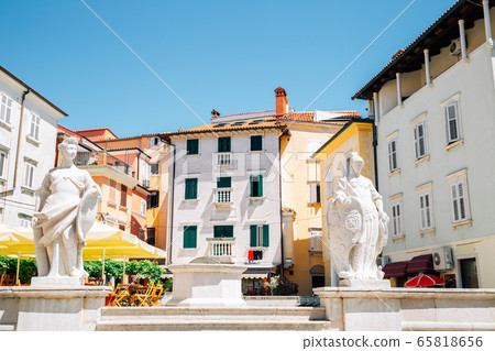 Old town Trg 1. maja square colorful buildings in Piran, Slovenia Old town Trg 1. maja square colorful buildings in Piran, Slovenia 65818656