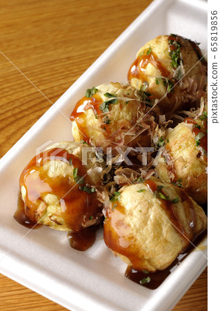Takoyaki 65819856