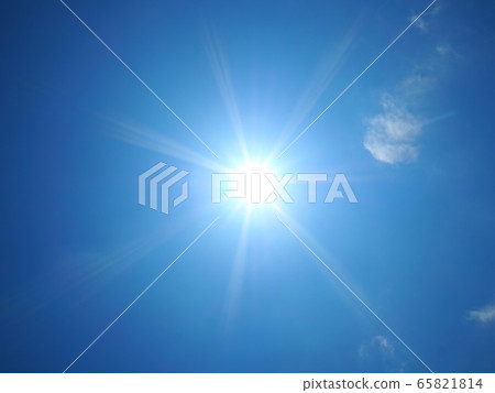 Light of the sun  65821814