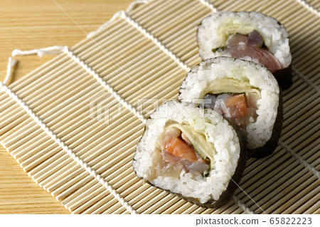 Seafood volume 65822223