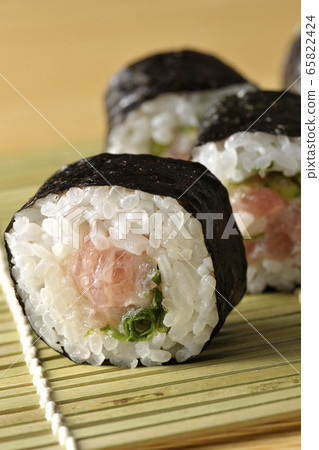 Negrug rolling 65822424