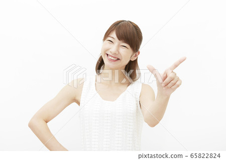 White background White background 65822824