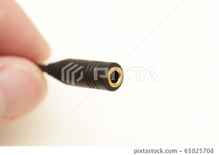 AUX terminal 3.5mm 65825708