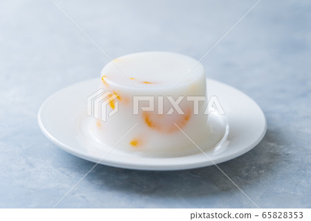 牛奶瓊脂 65828353