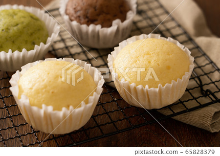 Steamed bread 65828379