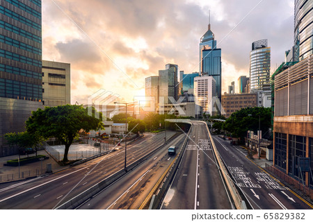 the empty road in capital hong kong city the empty road in capital hong kong city 65829382