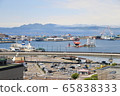 Scenery of Hakodate Bay <Spring / morning haze> 65838333