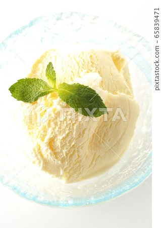 Vanilla Icecream Vanilla Icecream 65839471