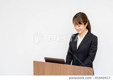 Woman in a suit 65840417