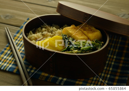 Shijimi rice lunch 65855864