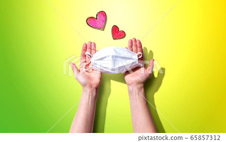 Medical worker appreciation theme with hearts and a mask 65857312