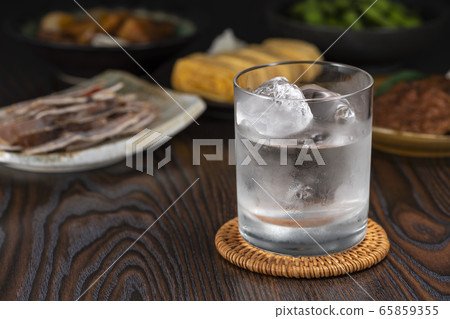 Shochu on the rock tavern 65859355