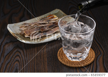 Shochu rock and Atarime 65859377