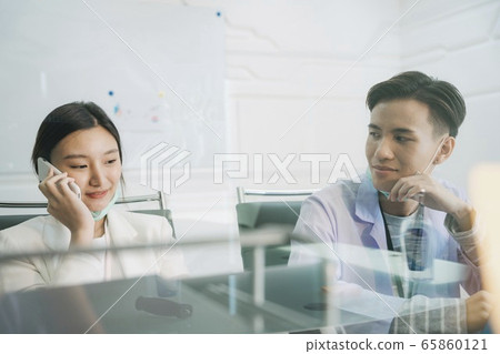 Love at first sight at hospital. Love at first sight at hospital. 65860121