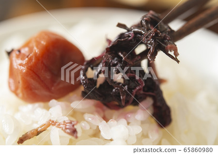 Umeboshi red shiso and white rice Umeboshi red shiso and white rice 65860980