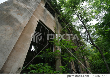Ruins of the Nii substation, Yuzawa-machi, Minamiuonuma-gun, Niigata Prefecture Ruins of the Nii substation, Yuzawa-machi, Minamiuonuma-gun, Niigata Prefecture 65861538