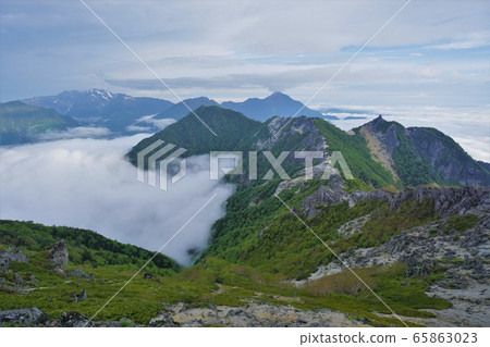 Jizodake / Kai Komagatake / Senjogadake from the Phoenix Sanzan Kannondake 65863023