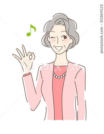 一個微笑的好跡象的女人 一個微笑的好跡象的女人 65864528