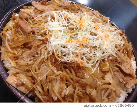 炸彈肉碗 炸彈肉碗 65866490