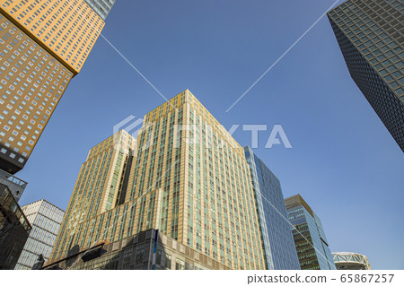 Cityscape of Seoul, Korea. modern architecture on sunny day. 133 65867257